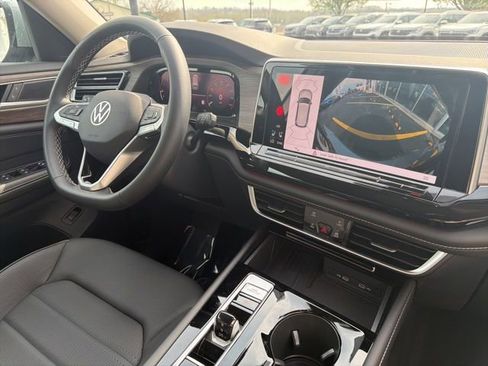 New 2026 Volkswagen Atlas SEL AWD/4WD image 37