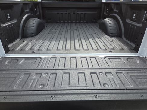 New 2026 Ford F250 XLT w/ XLT Premium Package AWD/4WD image 22