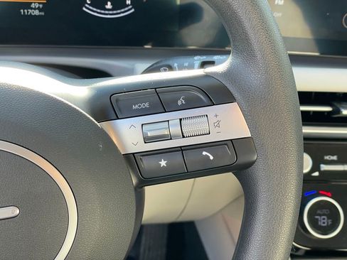 Used 2025 Hyundai Tucson SEL image 15