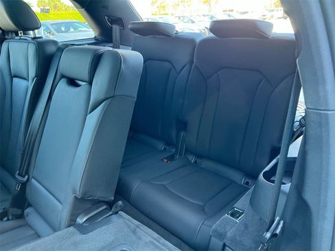 Used 2023 Audi Q7 3.0T Premium Plus image 22