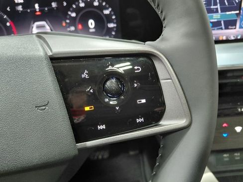 Used 2025 Nissan Murano Platinum image 38