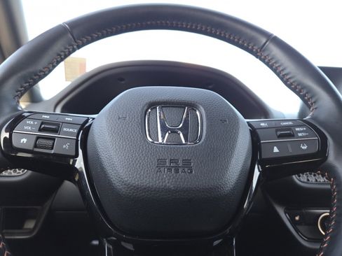 Used 2025 Honda HR-V Sport image 26