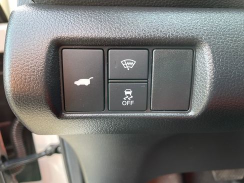 Used 2025 Honda Pilot TrailSport image 12