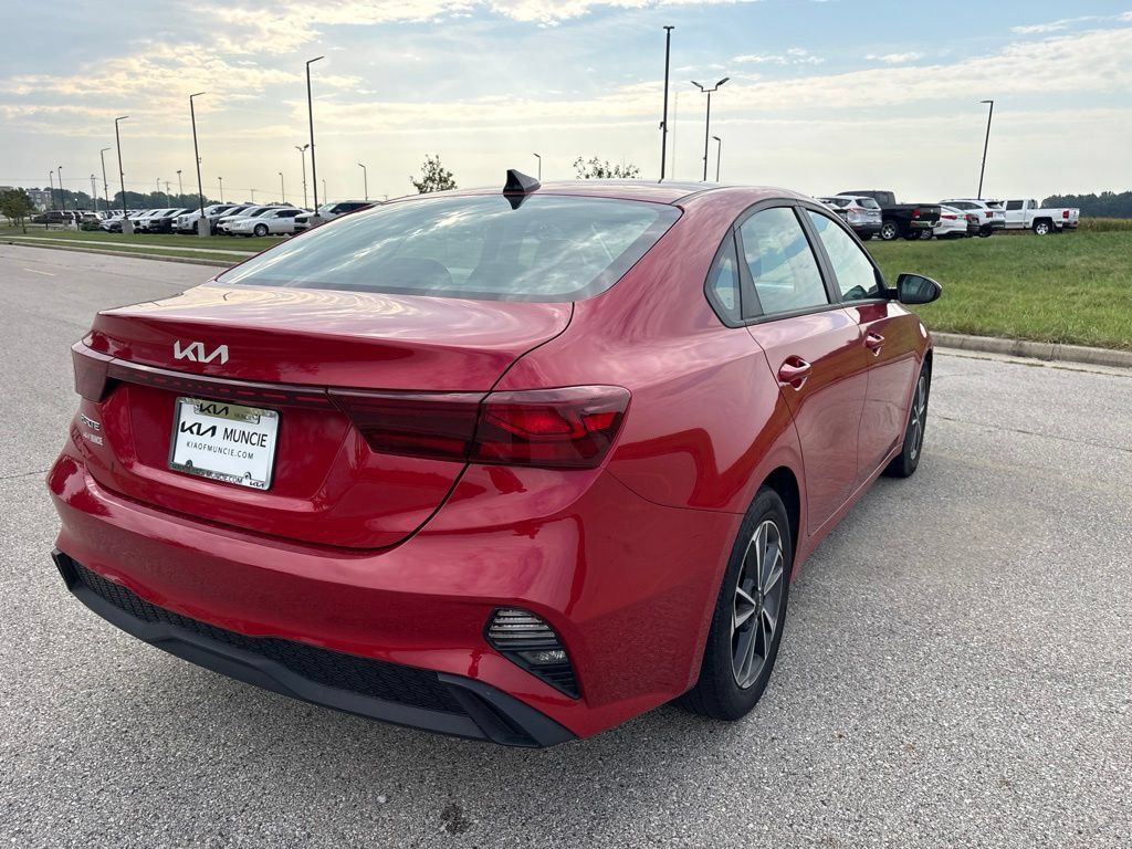 Certified 2023 Kia Forte LXS FWD image 14