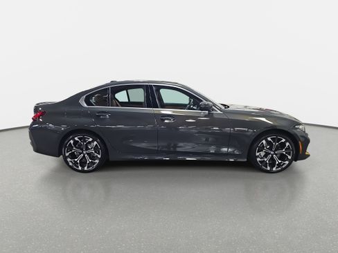 New 2026 BMW 330i Sedan image 4