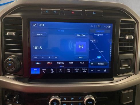 Used 2024 Ford F150 XLT w/ Tow/Haul Package image 9