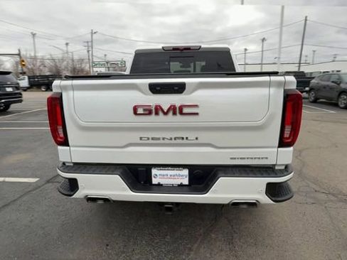 Used 2023 GMC Sierra 1500 Denali image 7