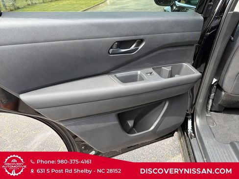 New 2026 Nissan Pathfinder SV FWD image 27