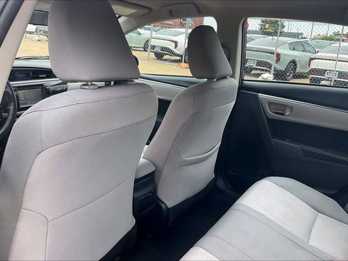 Used 2014 Toyota Corolla LE FWD image 11