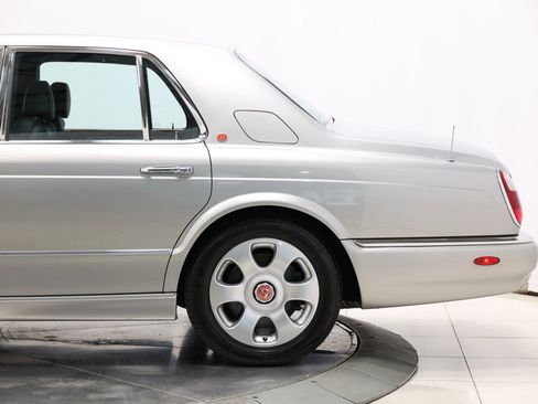 Used 2001 Bentley Arnage Red Label image 10