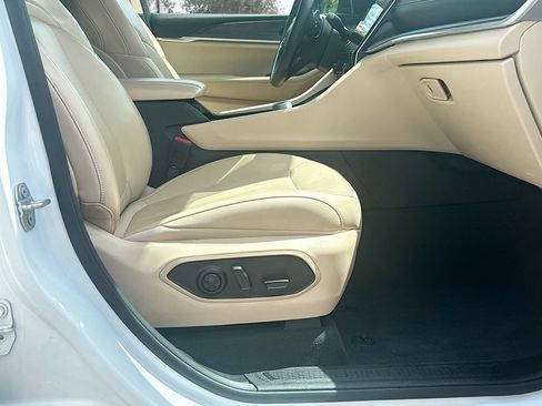 Used 2021 Jeep Grand Cherokee L Limited RWD image 26