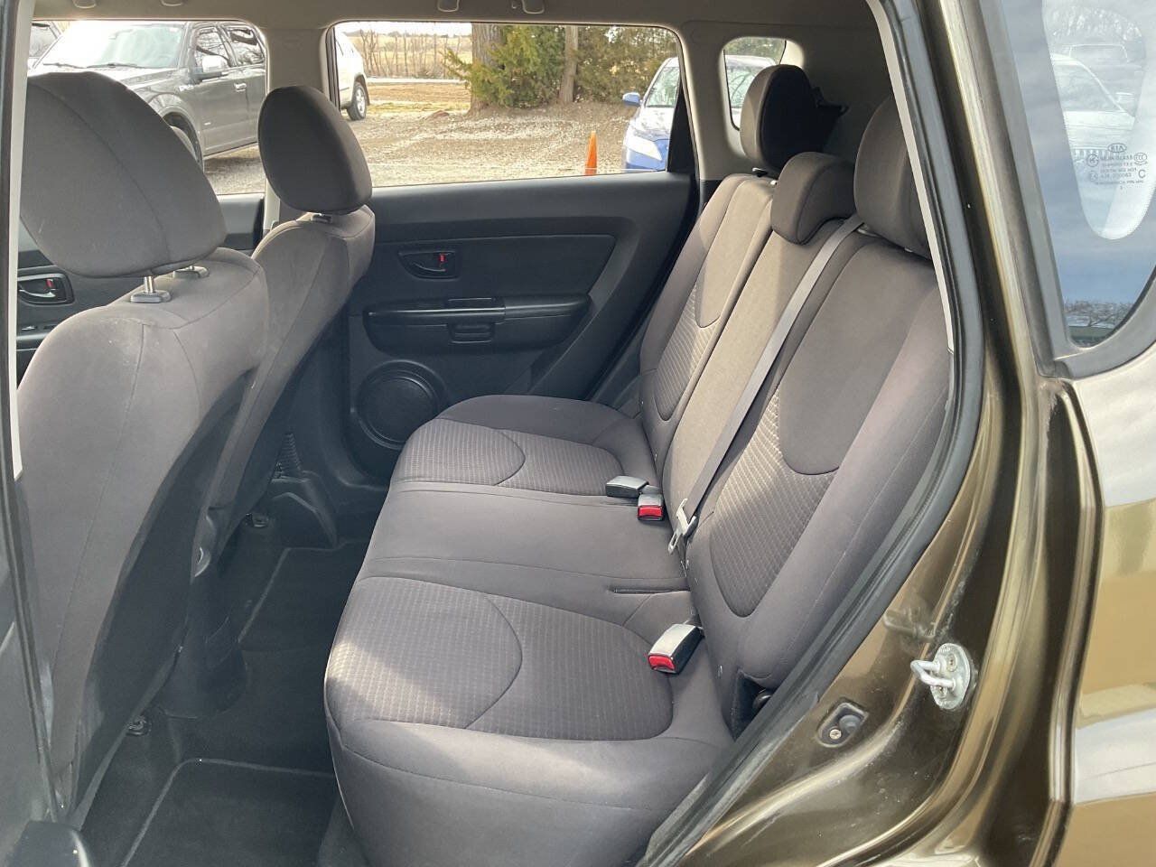 Used 2013 Kia Soul FWD image 13