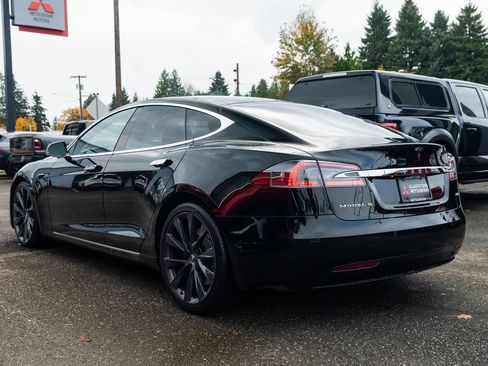 Used 2018 Tesla Model S 100D image 4