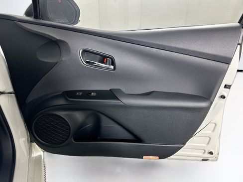 Used 2016 Toyota Prius Two FWD image 29