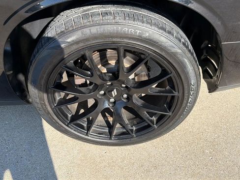 Used 2018 Dodge Challenger R/T w/ Blacktop Package RWD image 32