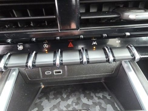 Certified 2023 Chevrolet Colorado Z71 w/ Z71 Convenience Package 2 image 26