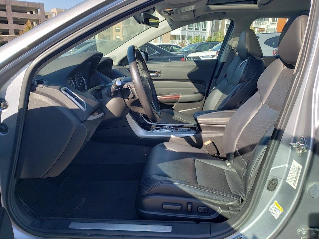 Used 2017 Acura TLX w/ Technology Package AWD/4WD image 15