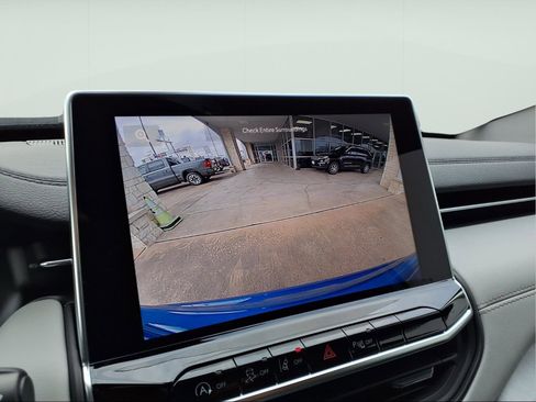 New 2026 Jeep Compass Limited image 14