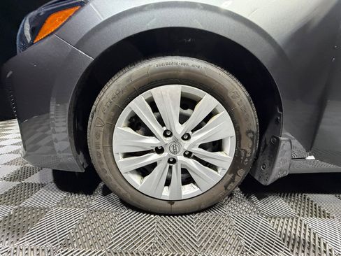 Certified 2025 Nissan Sentra S image 26