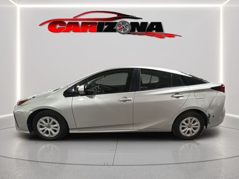 Used 2019 Toyota Prius LE w/ Preferred Accessory Package FWD image 10