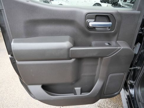 Used 2020 Chevrolet Silverado 1500 LT image 21