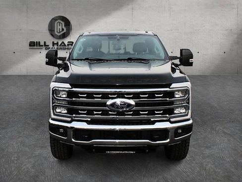 Used 2023 Ford F350 Lariat w/ FX4 Off-Road Package AWD/4WD image 2