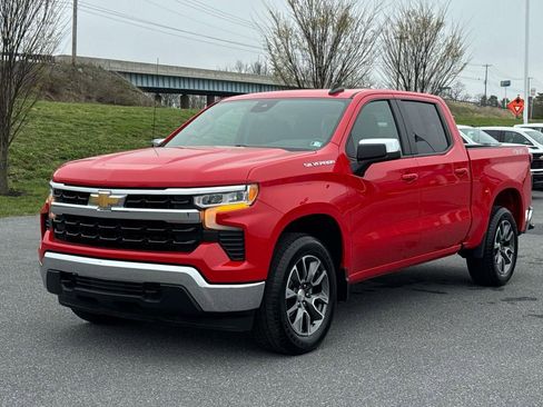 Used 2022 Chevrolet Silverado 1500 LT AWD/4WD image 25
