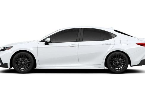 New 2026 Toyota Camry SE image 4