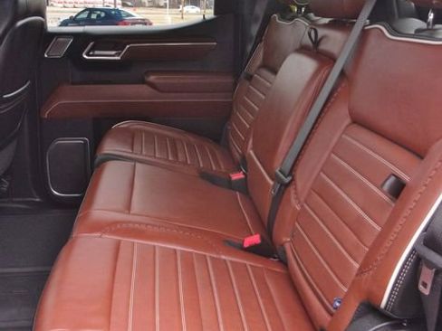 Used 2024 GMC Sierra 1500 Denali Ultimate image 34