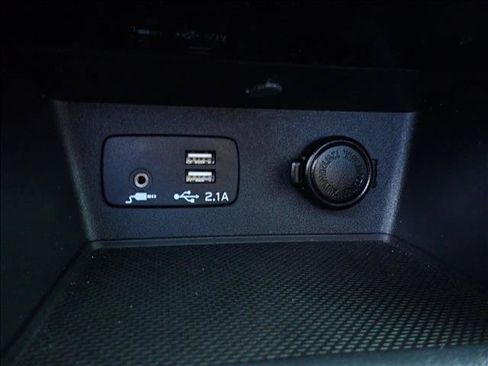 Used 2023 Subaru Forester Touring AWD/4WD image 24