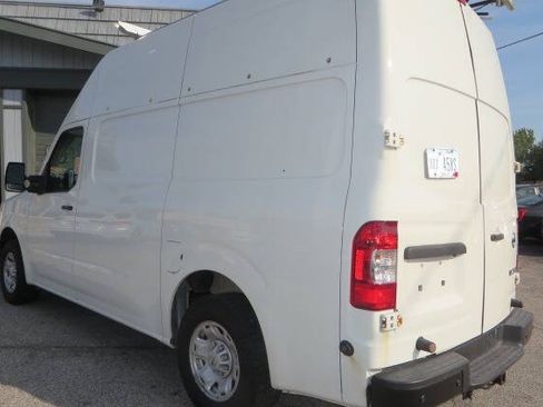 Used 2019 Nissan NV 2500 SV RWD image 4