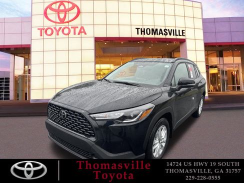 New 2025 Toyota Corolla Cross LE image 1