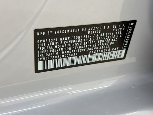 Used 2020 Volkswagen GTI SE FWD image 24