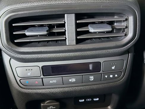 Used 2025 Honda Ridgeline Black Edition image 22