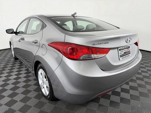 Used 2013 Hyundai Elantra GLS w/ Preferred Pkg FWD image 14