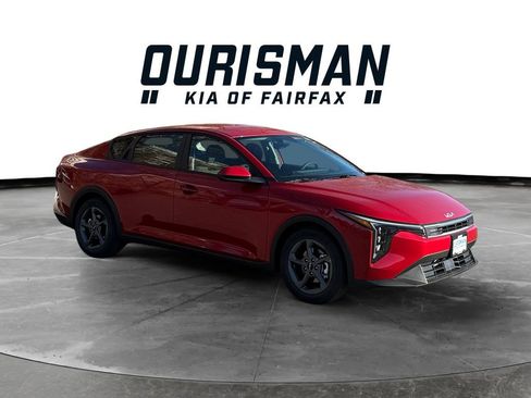 New 2026 Kia K4 FWD image 1