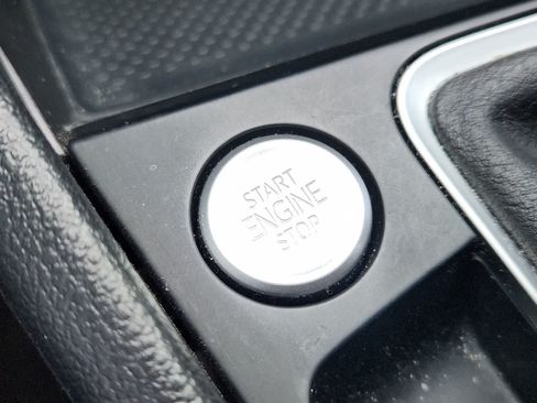 Used 2024 Volkswagen Jetta SEL FWD image 20