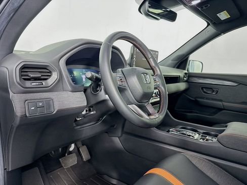 Used 2026 Honda Passport TrailSport image 12