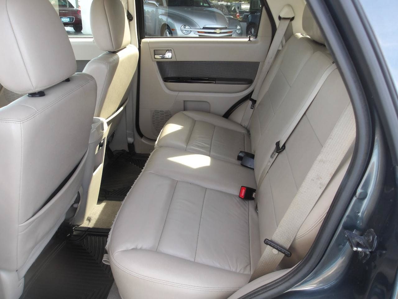 Used 2010 Ford Escape 4WD Hybrid image 10