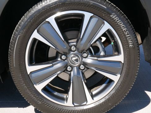 Used 2025 Lexus UX 300h BASE w/ Accessory Package (Z2) image 23