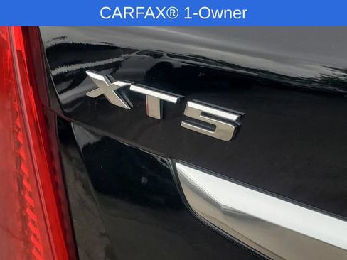 Certified 2018 Cadillac XT5 Platinum w/ Driver Assist Package AWD/4WD image 32