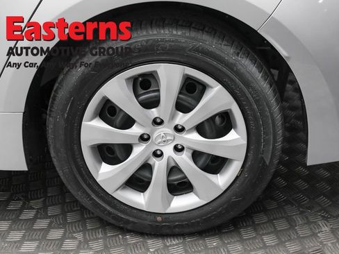 Used 2024 Toyota Corolla LE image 8