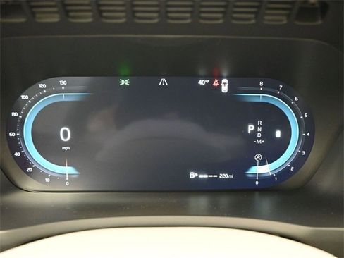 Used 2023 Volvo XC90 B6 Plus w/ Protection Package image 26