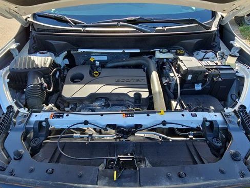 Used 2023 GMC Terrain SLE w/ Driver Convenience Package image 25