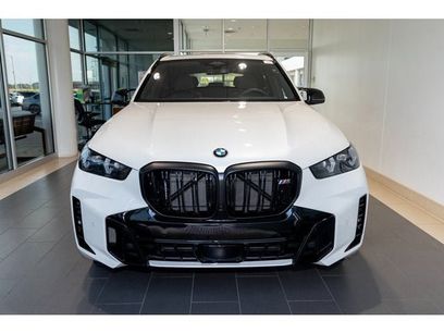 New 2026 BMW X5 M60i w/ Climate Comfort Package