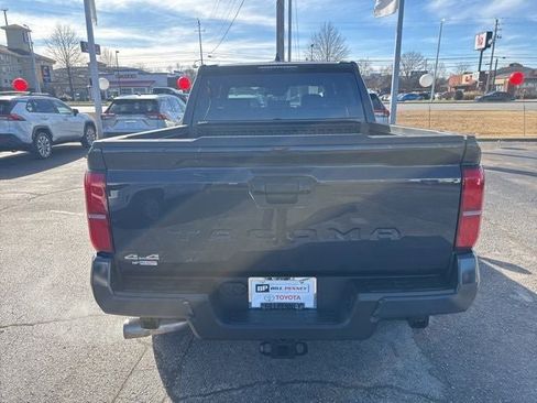 New 2026 Toyota Tacoma SR5 image 4