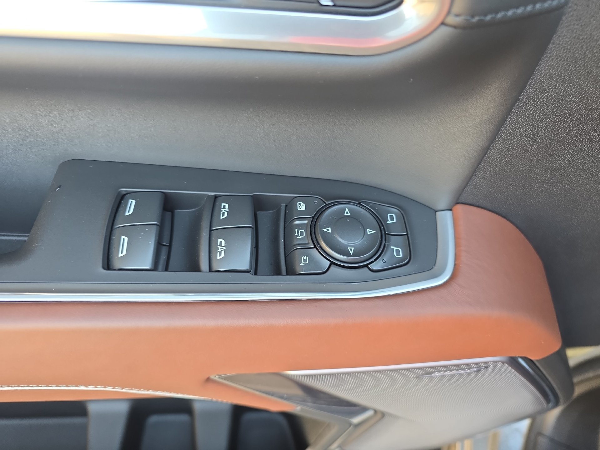 Used 2025 GMC Sierra 2500 Denali Ultimate AWD/4WD image 26