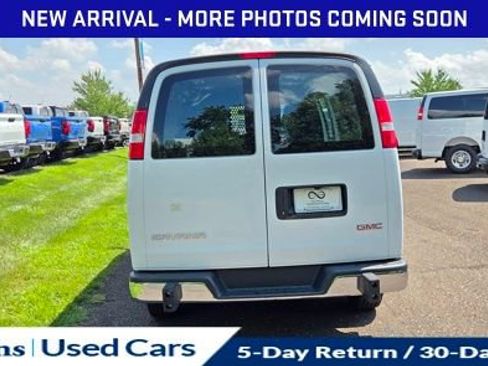 Used 2025 GMC Savana 2500 w/ Driver Convenience Package RWD image 8