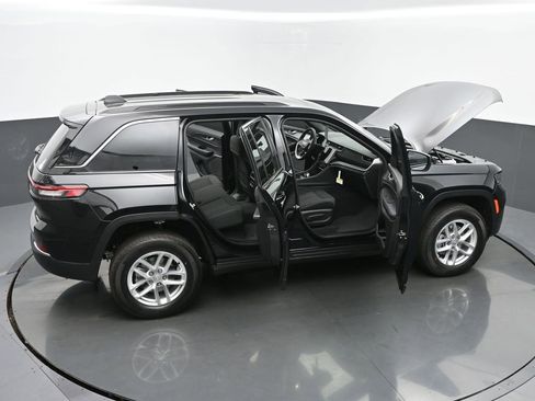 New 2025 Jeep Grand Cherokee Laredo X w/ Luxury Tech Group I image 68