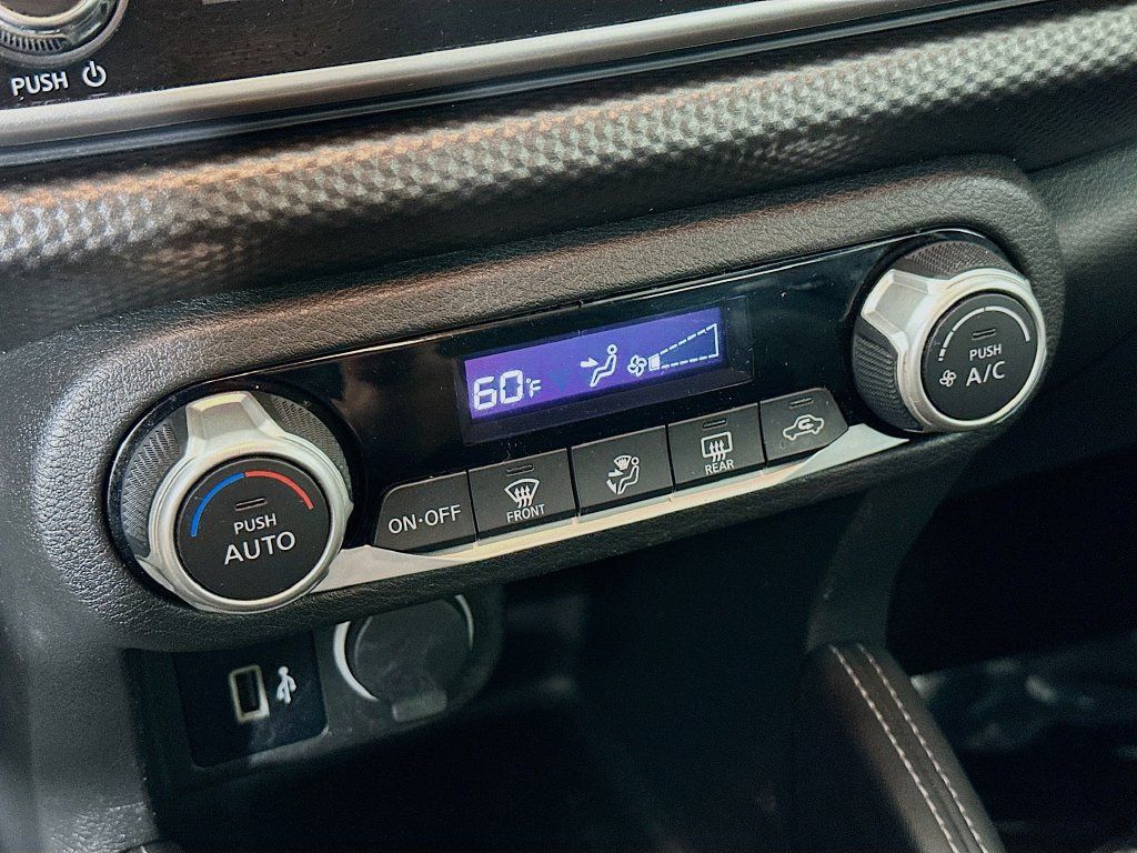 Used 2019 Nissan Kicks SV FWD image 21
